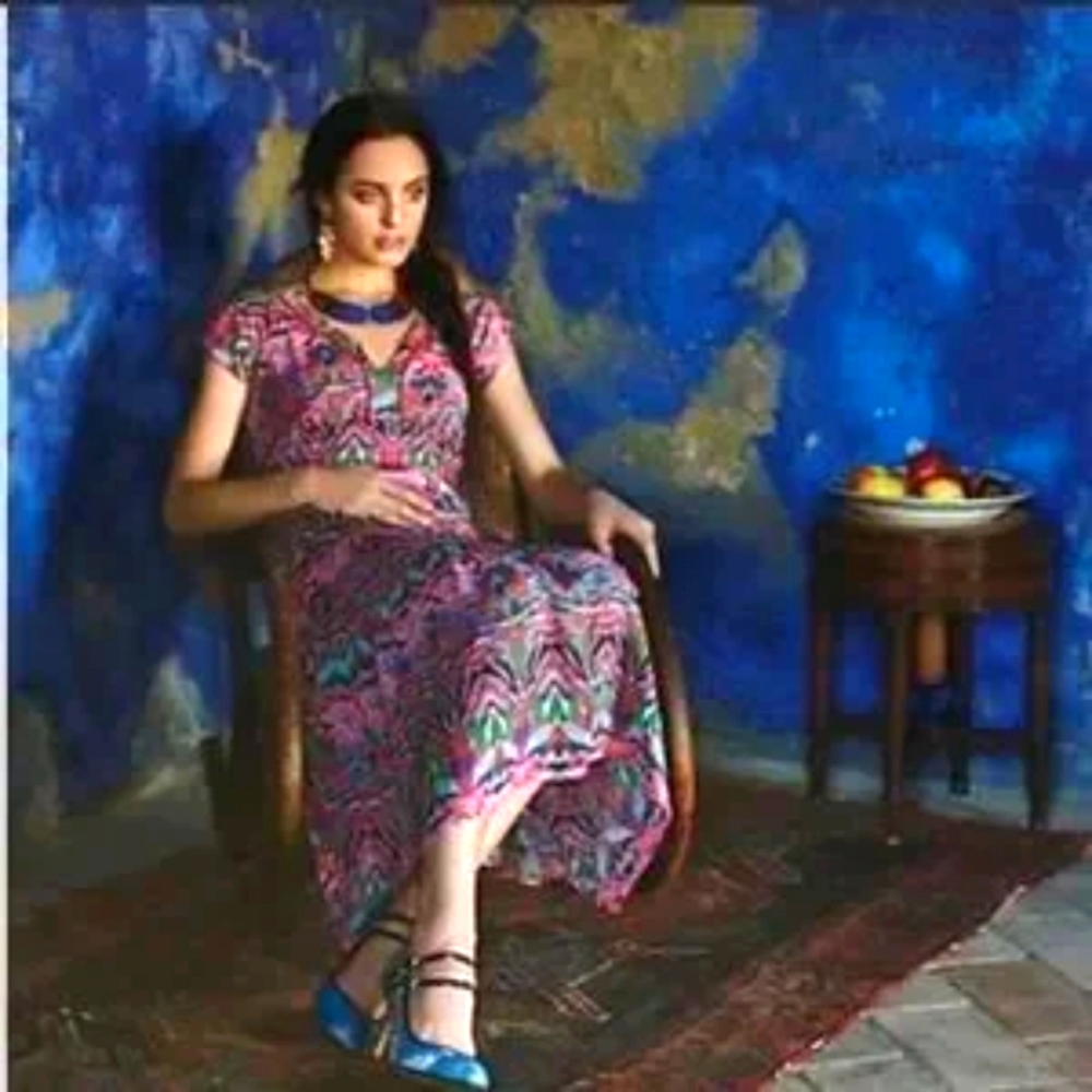 Anthropologie Vanessa Virginia Mural Maxi Dress Size 8